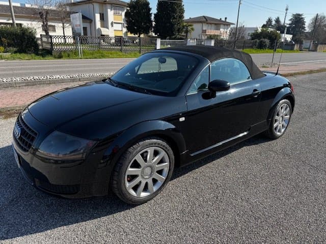 AUDI TT Roadster 1.8T